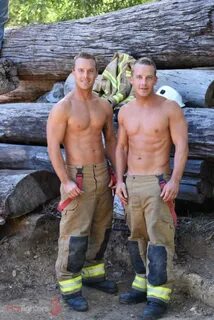 Shirtless Firefighters Pose With Pups For 2019 Australian Fi