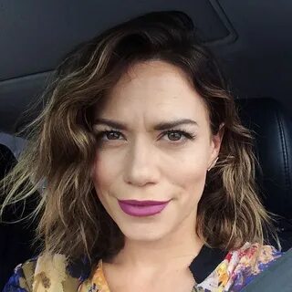 Bethany Joy Lenz on Instagram: "The pretty makeup @andrew.to