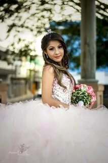 45+ Amazing Quinceanera Photography Ideas For Perfect Photo 