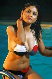 Sexy Actress Photos: SOUTH INDIAN ACTRESS SENSATIONAL BIKINI