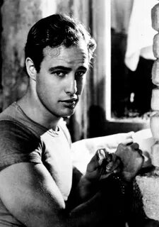 Marlon Brando in Streetcar named Desire 1951. Обсуждение на 