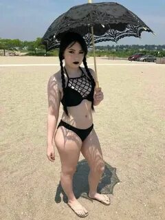 Goth Girl at Beach Hot goth girls, Goth girls, Goth women