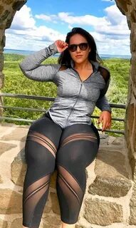 Buy thick girl in tights OFF-56
