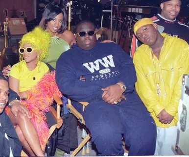 HIPHOP 📸 IN 📸 PICTURES ™ ️®'s tweet - "lil' kim, the notoriou