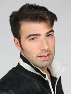 Jencarlos Canela (nacido el 21 de abril de 1988) es un actor