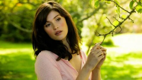 Gemma Arterton - Celebrity Hd Wallpapers