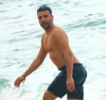 Oscar Isaac Shirtless Beach Pics & Nude Sex Scenes Collectio