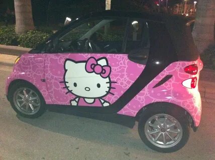 Hello Kitty in Pink smart car Hello kitty, Hello kitty car, 