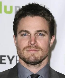 Stephen Amell Short Straight Casual Hairstyle Stephen amell,