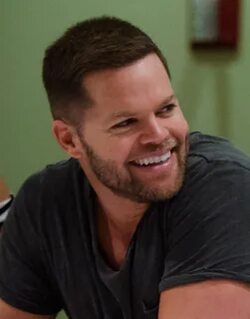 File:Wes Chatham.jpg - Wikimedia Commons