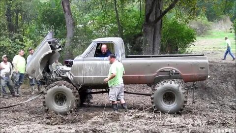 TB MUD BOG /NEW BUILD MUD TRUCK / OLD SCHOOL CHEVY - YouTube