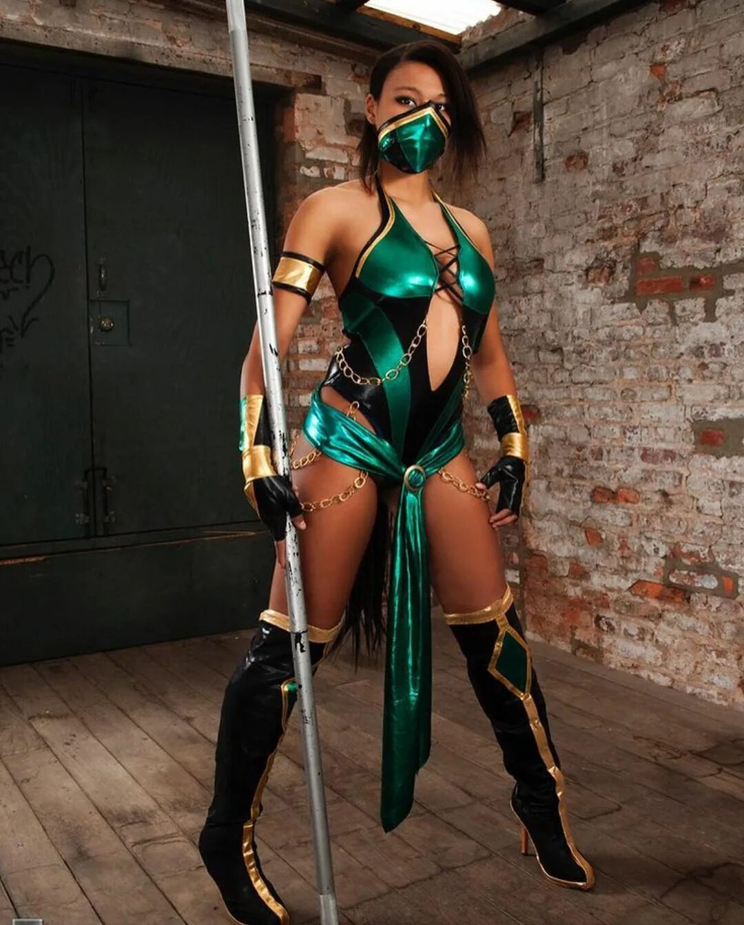 Instagram: “Cosplay Beauty @zazie.cosplay looks killer in this sexy Jade co...
