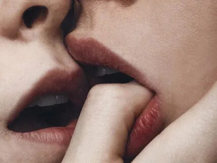 Фото поцелуев в губы с языком: Фотогалерея поцелуев - красив