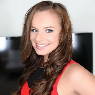 Jillian Janson (32 фото)