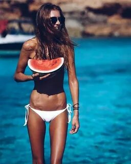 SONYA ESMAN. in 2019 Fitness inspiration body, Bikini inspir