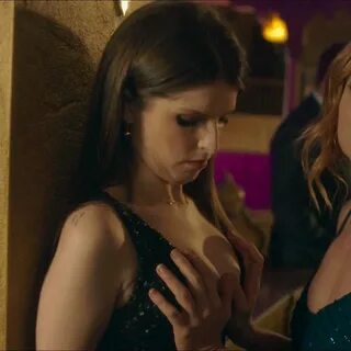 from Pitch Perfect 3 - GIF on Imgur