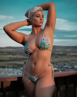 Stefania Ferrario on Instagram: "🎀 💐 🌼 🌸 Bikini by @fashionn