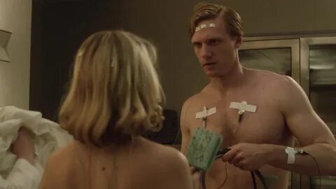 ausCAPS: Teddy Sears nude in Masters Of Sex 1-01 "Pilot"
