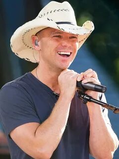 Kenny Chesney Net Worth, Biography, Age, Weight, Height - Ke