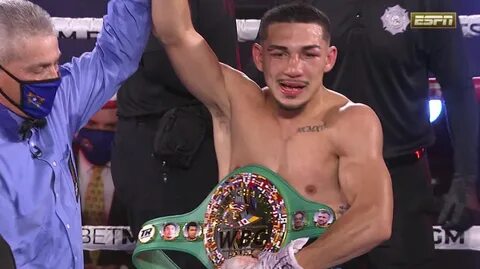 Boxe : Teofimo Lopez surprend Vasyl Lomachenko (combat) 