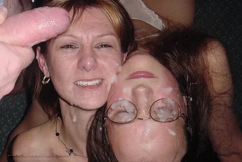 Mother daughter cumshot