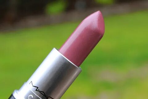 Viva La Fashion I Beauty + Life Style Blog: MAC "Syrup" Lips