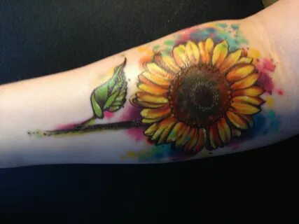 Watercolor Sunflower Tattoo Sunflower tattoo simple, Sunflow