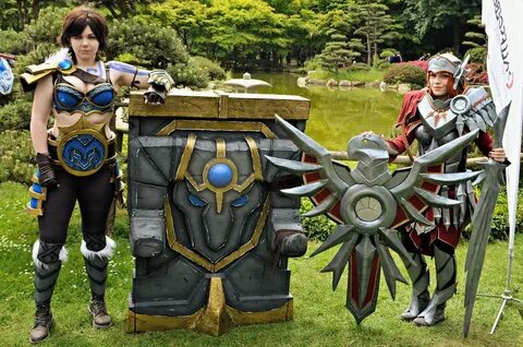 Braum Cosplay posted by John Simpson
