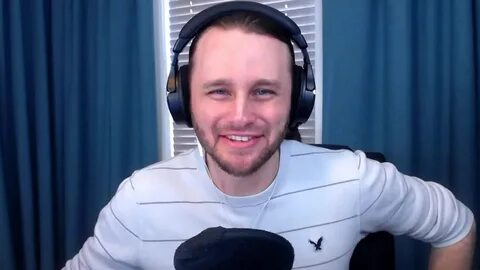 Who's Youtuber Ssundee? Wiki: Wife, Son, Real Name, Net Wort