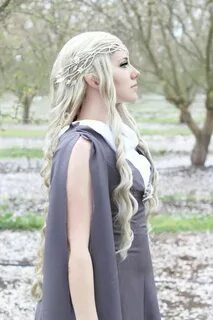 Adel Cosplay as Galadriel from "The Hobbit." Photo by Milano