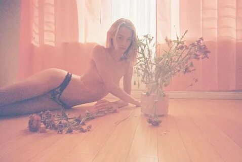 Livy Poulin Naked - VoyeurFlash.com