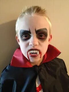 Dracula, Vampire - Face Painting by Jennifer VanDyke Bibi bl