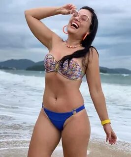 Paparazzo Flagra Gostosas Do Bbb Nas Praias : Paolla Oliveir