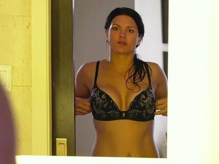 Gina Carano Leaked Drunk Moment & Topless Photos