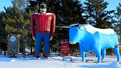 Paul and Babe I'm told these statues of Paul Bunyan and Ba. 