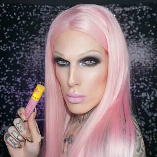 Jeffree Star Cosmetics さ ん の イ ン ス タ グ ラ ム 写 真 - (Jeffree St