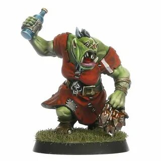 File:BB Orc Cheerleader M02.jpg - Warhammer - The Old World 