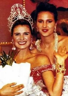 1992 Miss Universe Michelle McLean (Nam ibia) and her first 