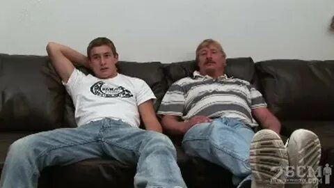 Bros porn: Father and Son jerking off together - ThisVid.com