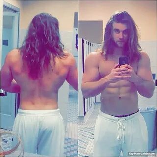 Brock O'Hurn Exposed Muscle Butt and Bulge Selfie - Gay-Male