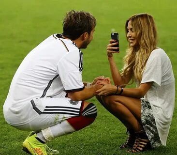 16 Ways You Know Your Boyfriend Is An Athlete Soccer boyfrie