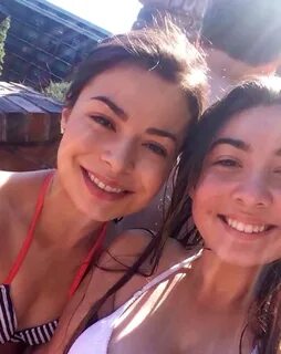 Miranda Cosgrove Bikini Miranda cosgrove bikini, Miranda cos