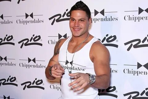 Ronnie magro naked 🍓'Jersey Shore' Star Ronnie Ortiz