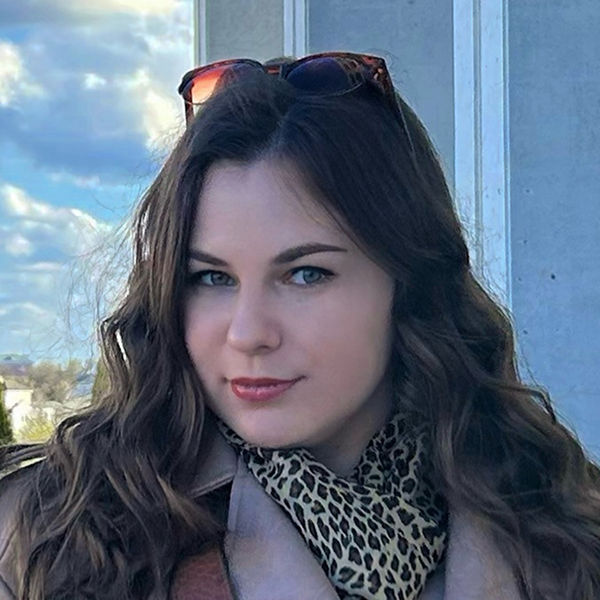Оксана Микряшова
