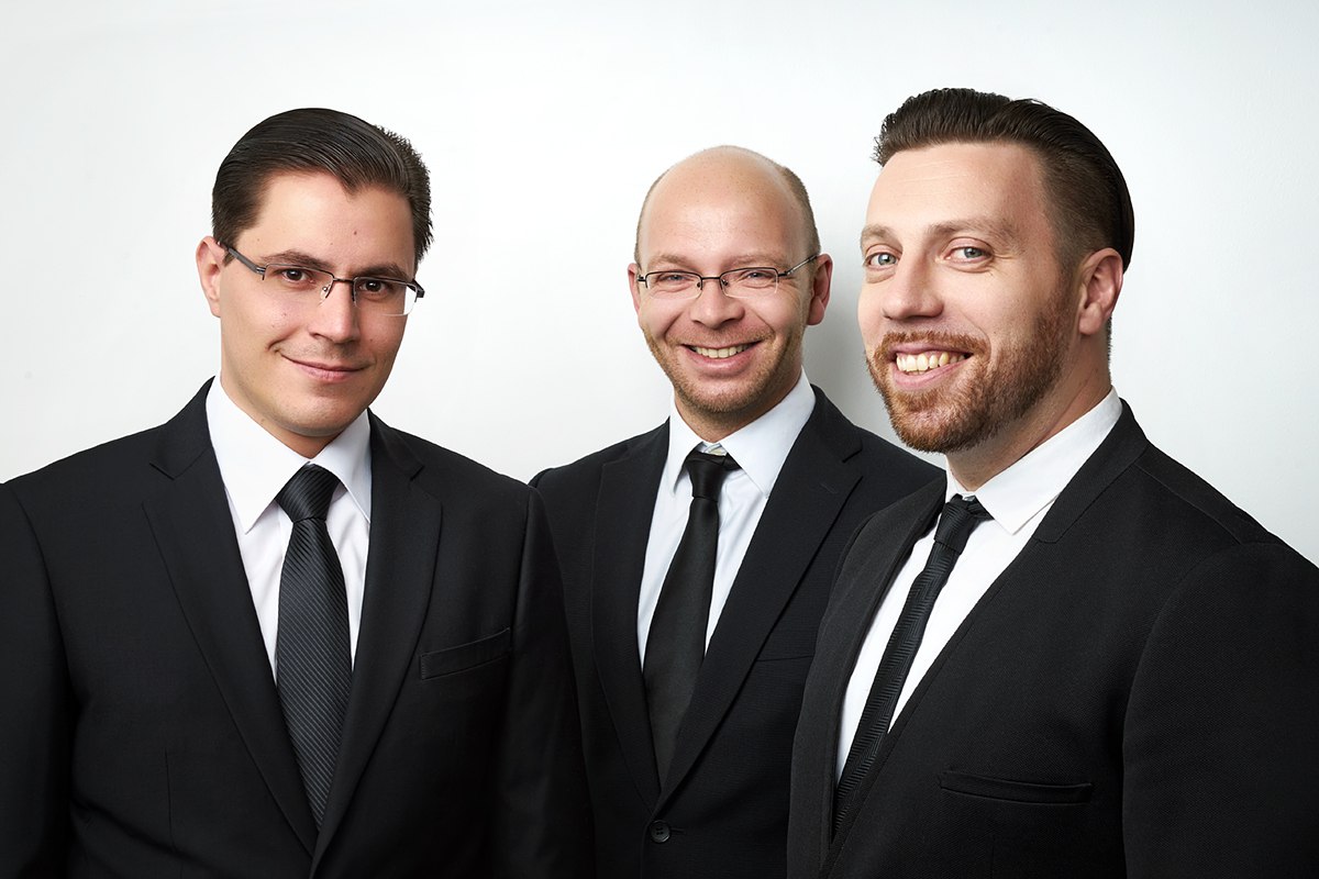 

Билеты на Cigar Hall (Эссе)