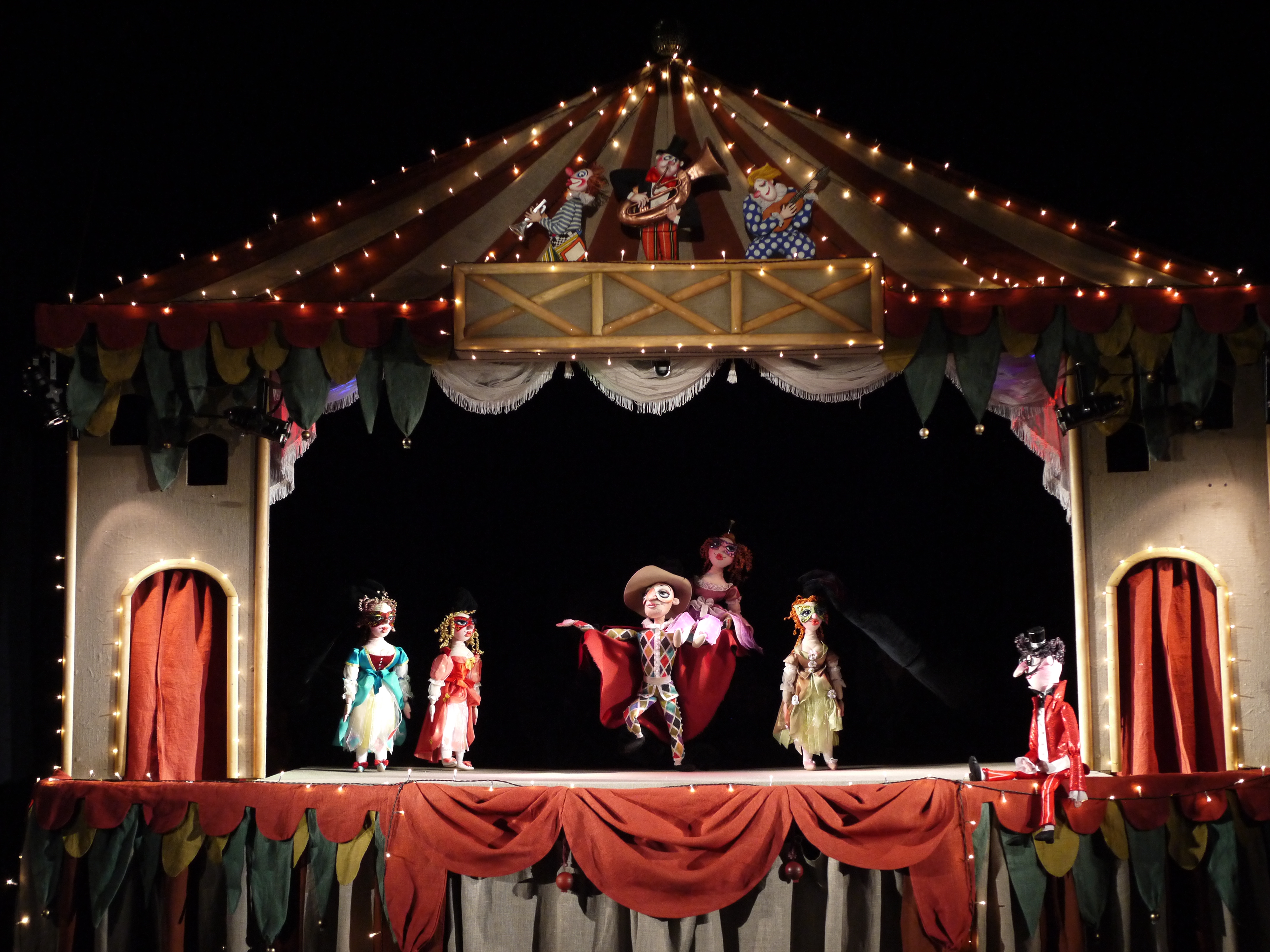 Афиша: Кукольный балаганчик «Дон Жуан в Венеции» в Архангельске 27 мая 2026