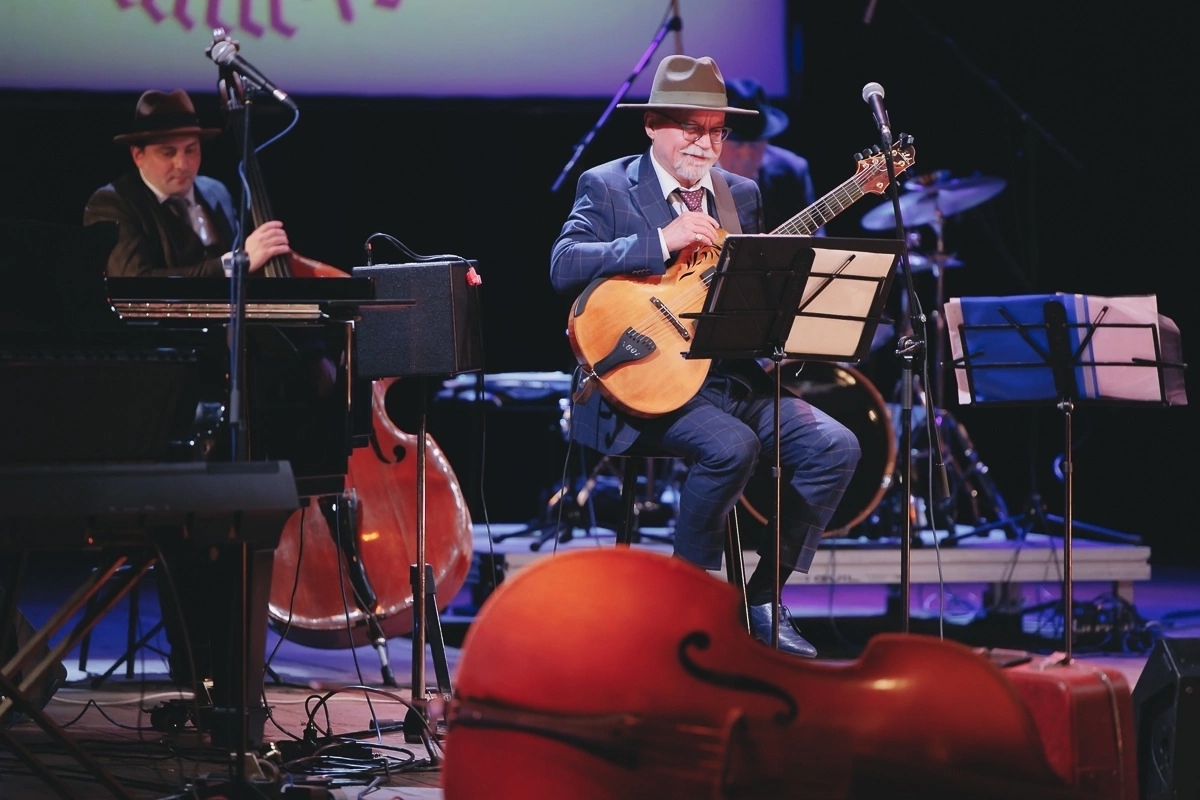 

Билеты на Лирические страницы любви (Концертный зал им. Прокофьева)