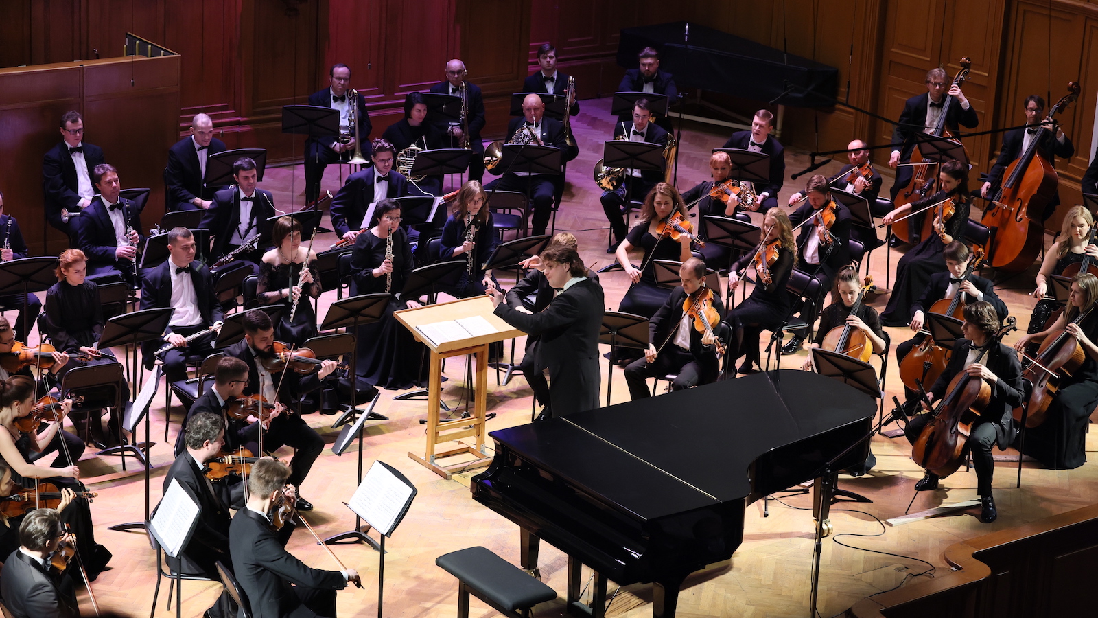 

Билеты на Симфонические танцы (Консерватория им. Чайковского)