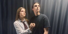 Девочка из соседнего дома