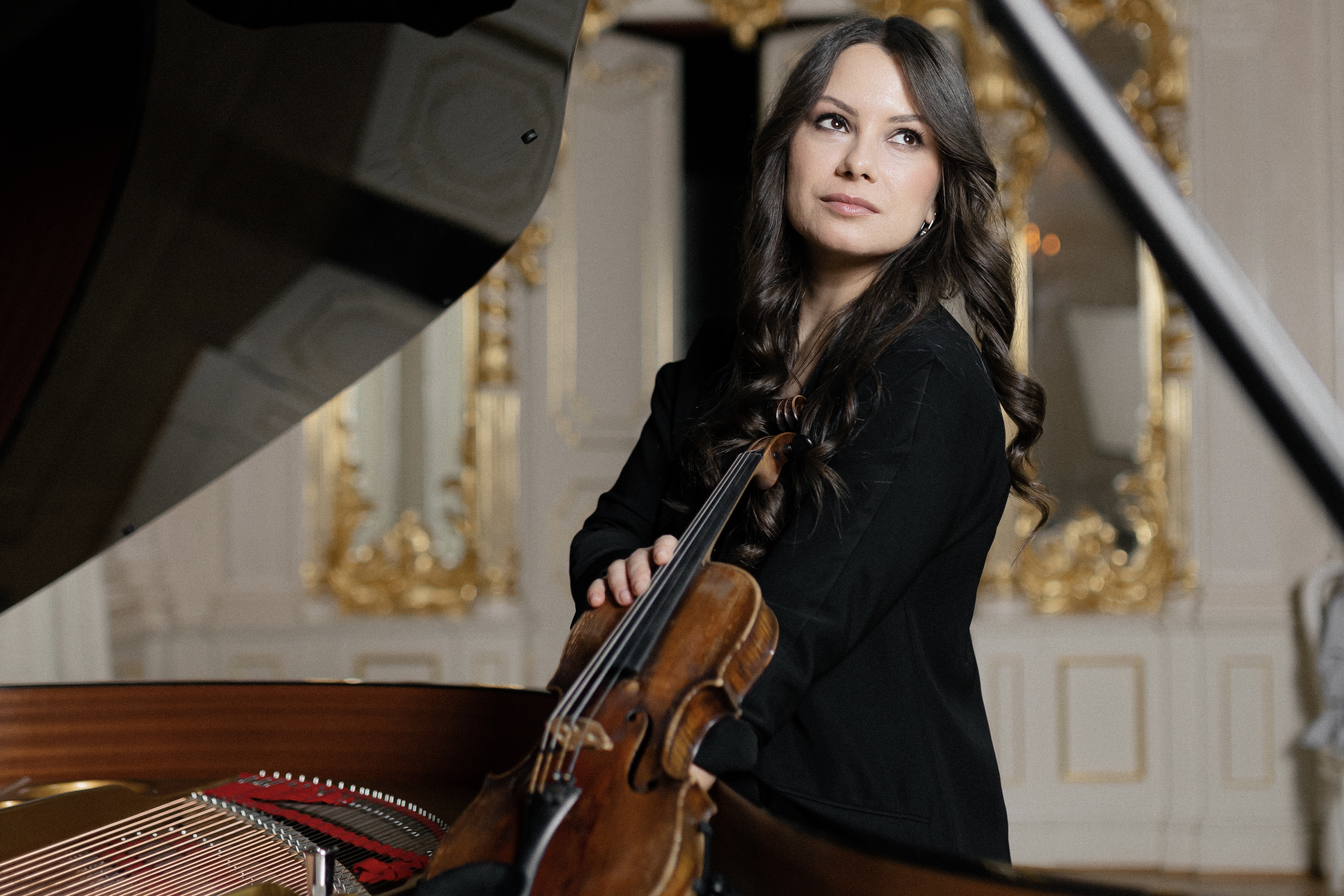 

Билеты на Salut d'Amour (Особняк Мясникова)